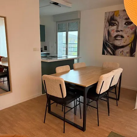 Grand Lumineux - 6 Pers, Wifi, Parking, Check-in Facile, Proche Commodites & Metro 5min Apartamento Toulouse